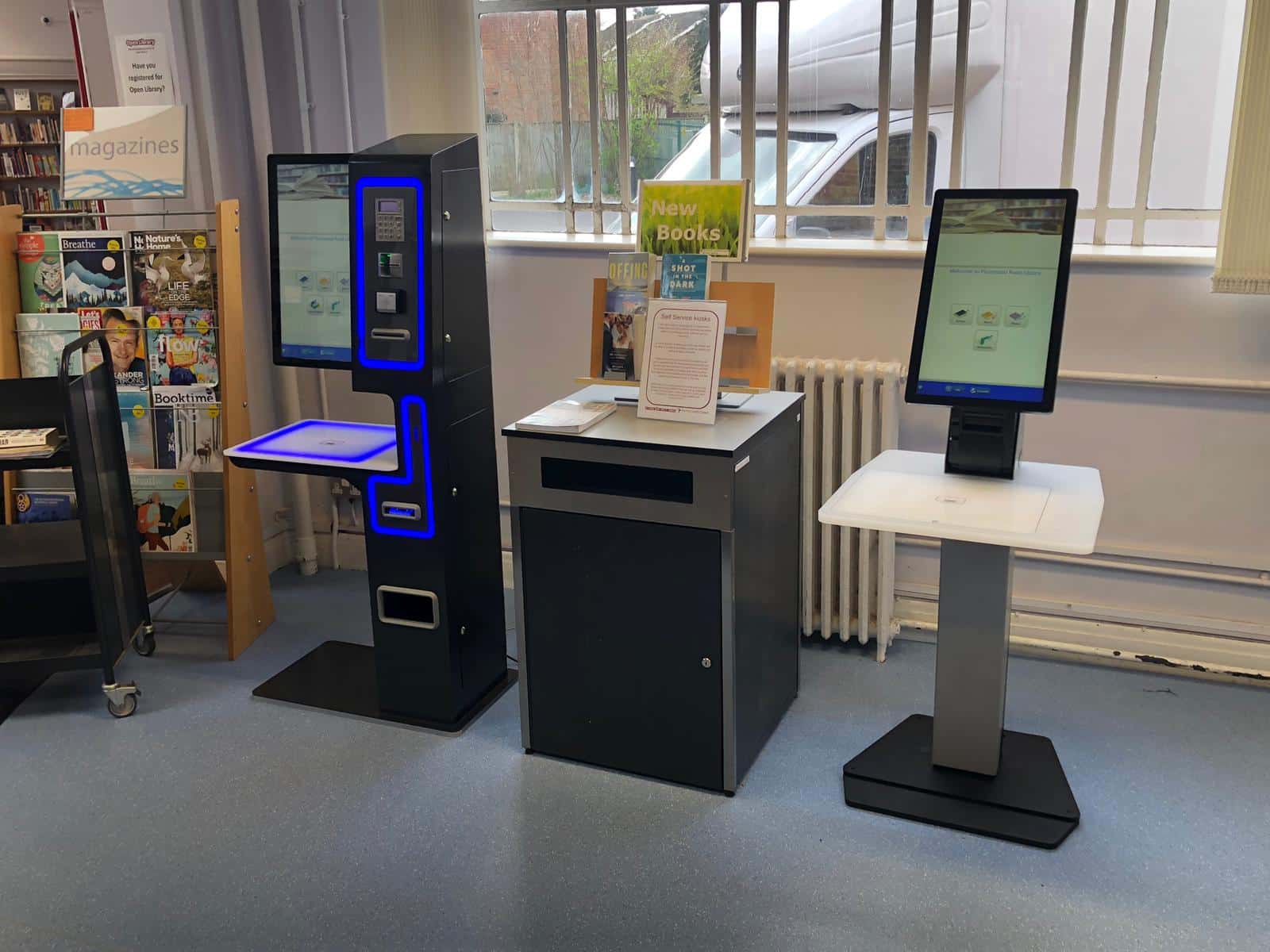 Self-Service Library Systems | RFID Library Self-Checkout For An ...